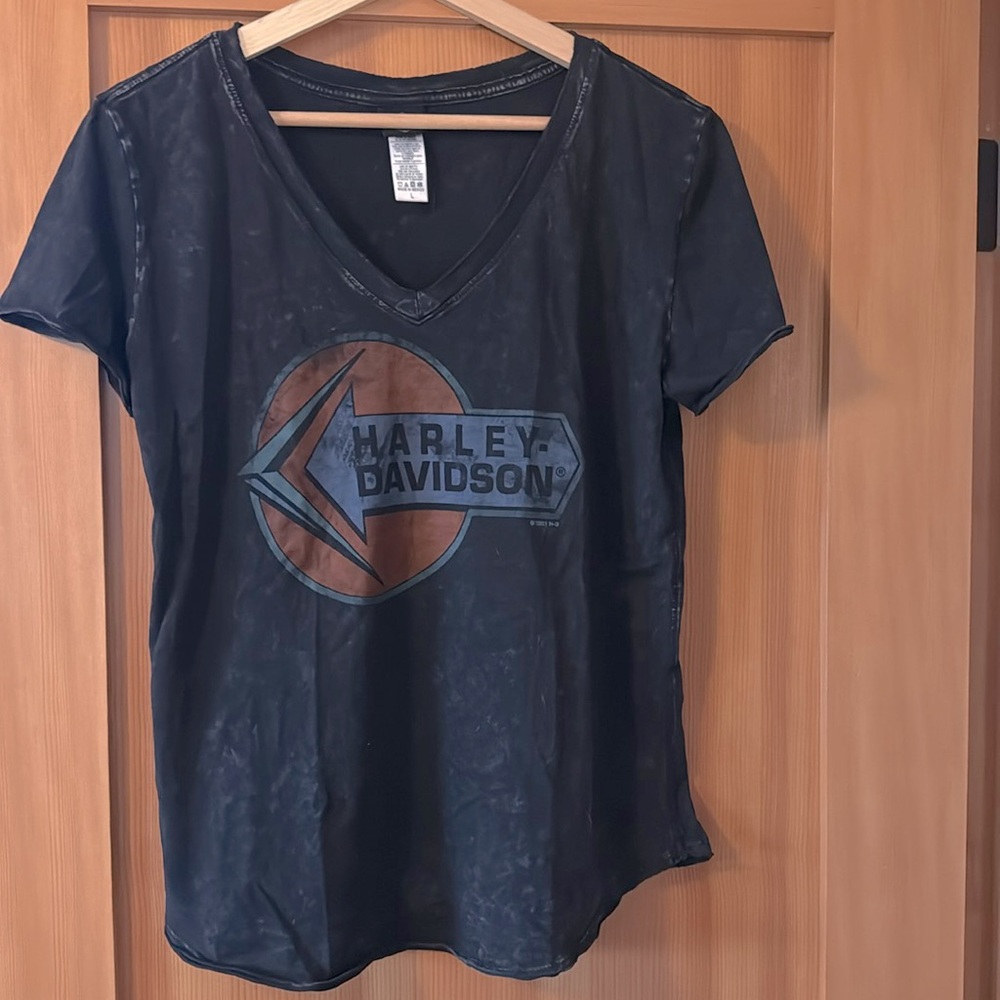 Harley Davidson dealer T-shirt